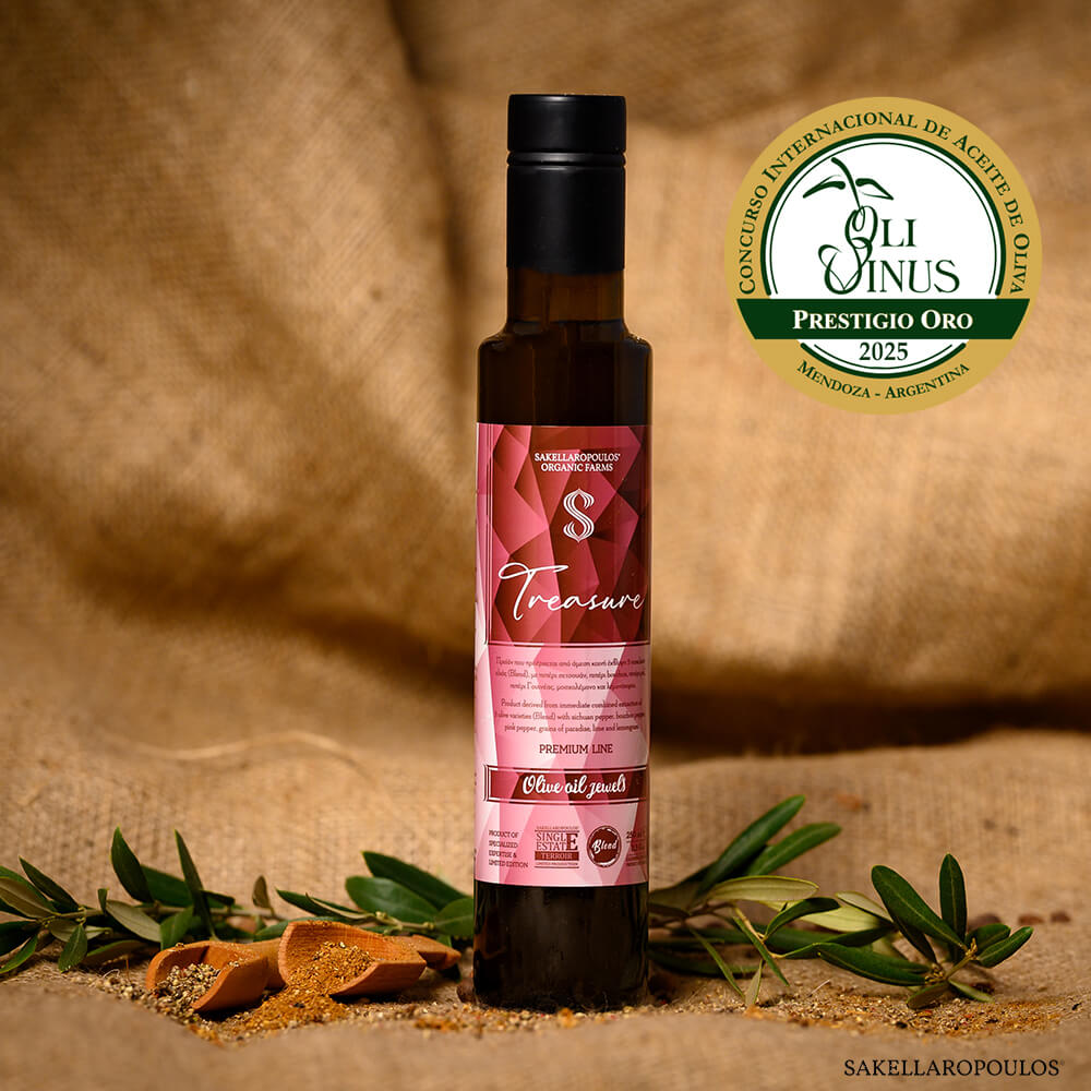 Olivinus 2025 Record olive oil awards Armonia EVOO Sparta Greece Treasure Blend Evoo peppers