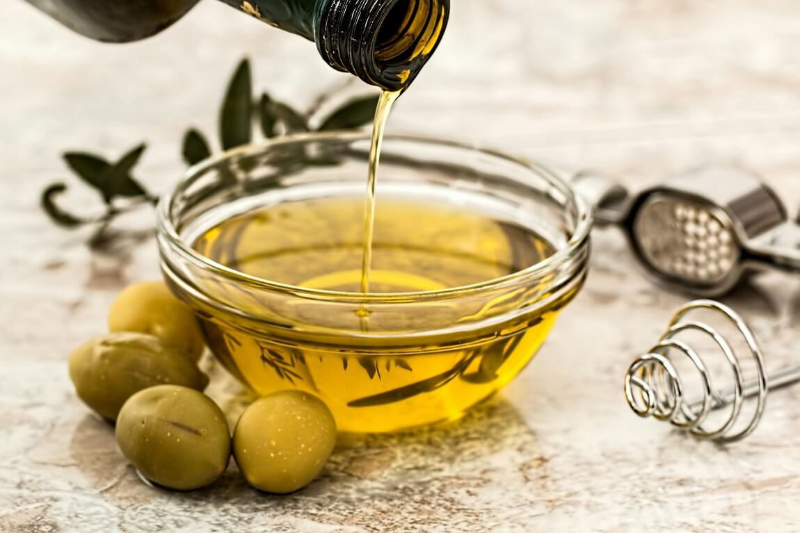 How olive oil bioactives regulate genes linked to insulin resistance
