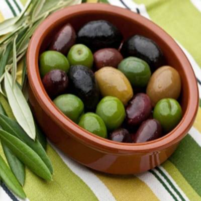 9 Health Benefits of Olives You&#039;ll Be All Over