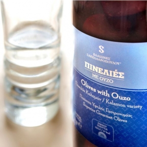 Ελιές με ούζο!